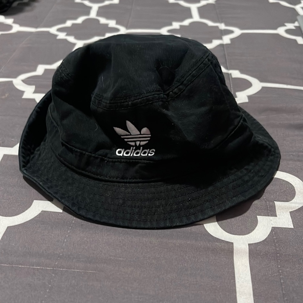 Adidas bucket hat,one size, black